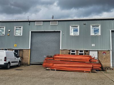 Property Image for Unit 7, Castleacres Industrial Park, Castle Road, Sittingbourne, Kent, ME10 3RZ