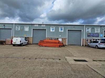 Property Image for Unit 8, Castleacres Industrial Park, Castle Road, Sittingbourne, Kent, ME10 3RZ