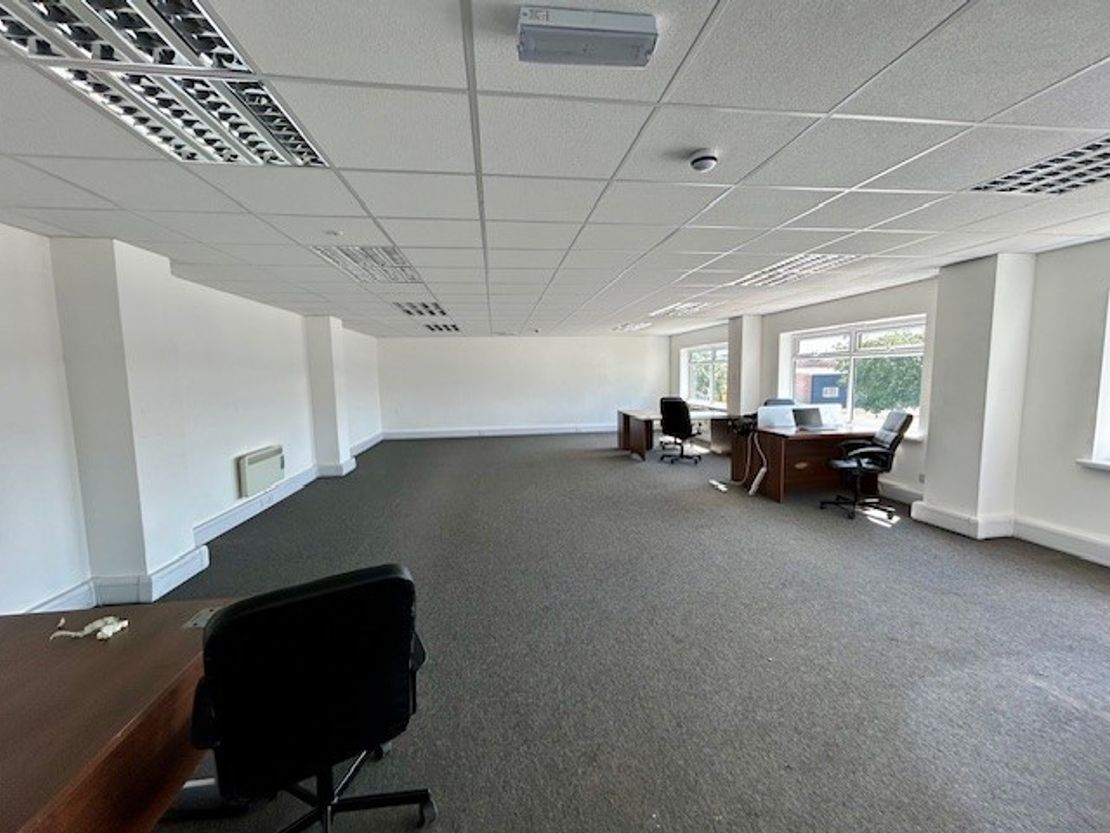 Unit 14, Bone Lane, Newbury, West Berkshire, RG14 5SH