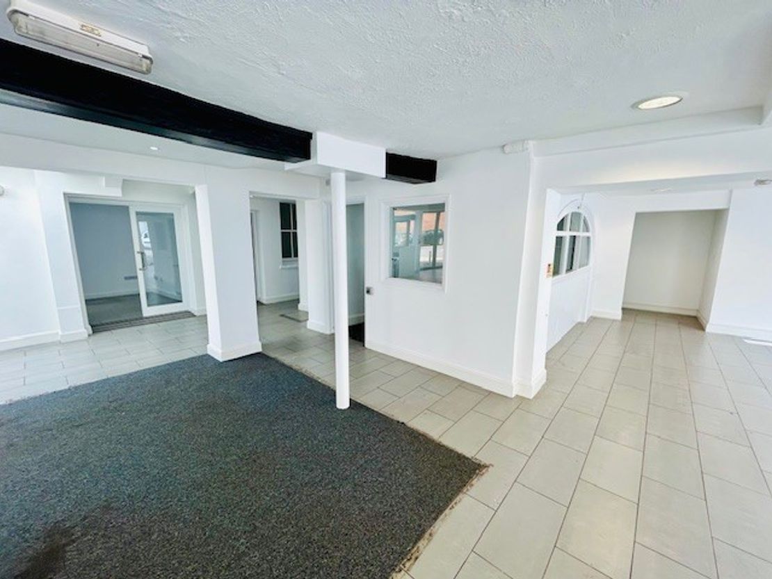 18-19 Bridge Street, Hungerford, West Berkshire, RG17 0EG