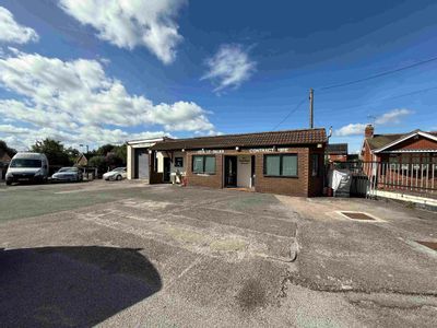 Property Image for David Bullock Motors, 371 Crewe Road, Winterley, Sandbach, CW11 4RS