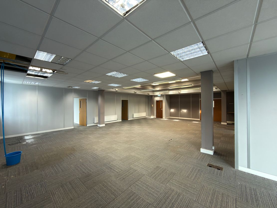 First Floor Front Suite Wing B, Questor House, Hawley Road, Dartford, Kent, DA1 1PU