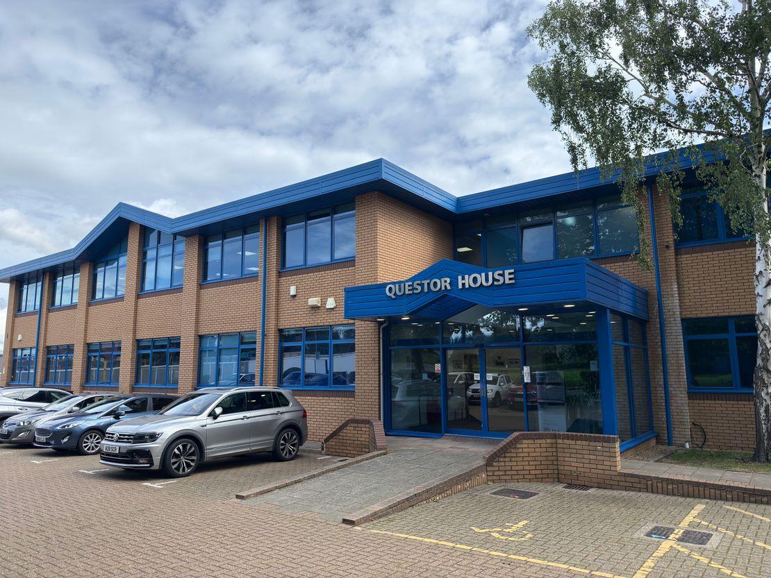 First Floor Front Suite Wing B, Questor House, Hawley Road, Dartford, Kent, DA1 1PU