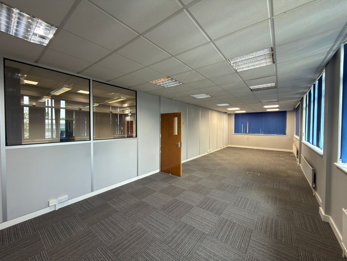 First Floor Front Suite Wing B, Questor House, Hawley Road, Dartford, Kent, DA1 1PU