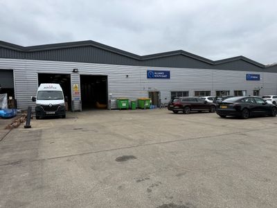 Property Image for 7 Butterly Avenue, Questor, Dartford, Kent, DA1 1JG