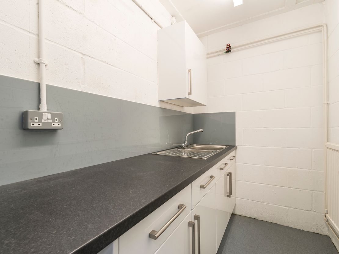 Unit 8, Merton Industrial Park, Lee Road, Merton, London, SW19 3HX