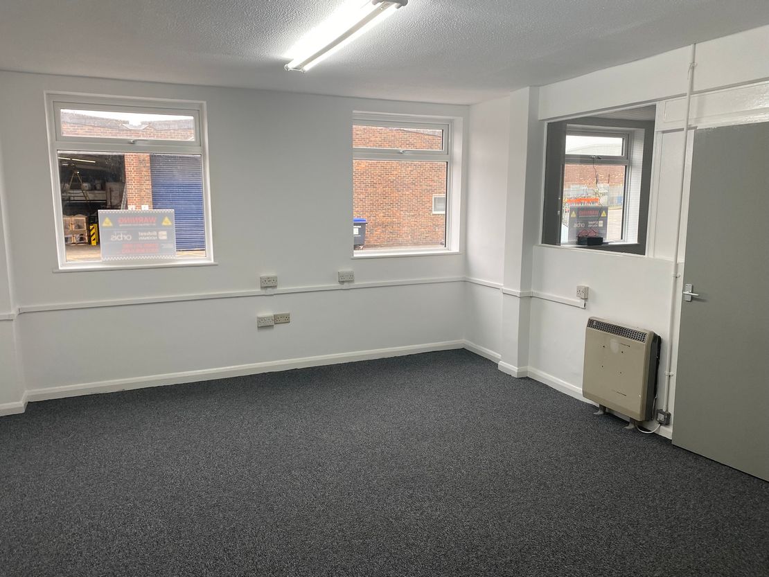 Unit 6E, Lineside Industrial Estate, Arndale Road, Littlehampton, West Sussex, BN17 7HD