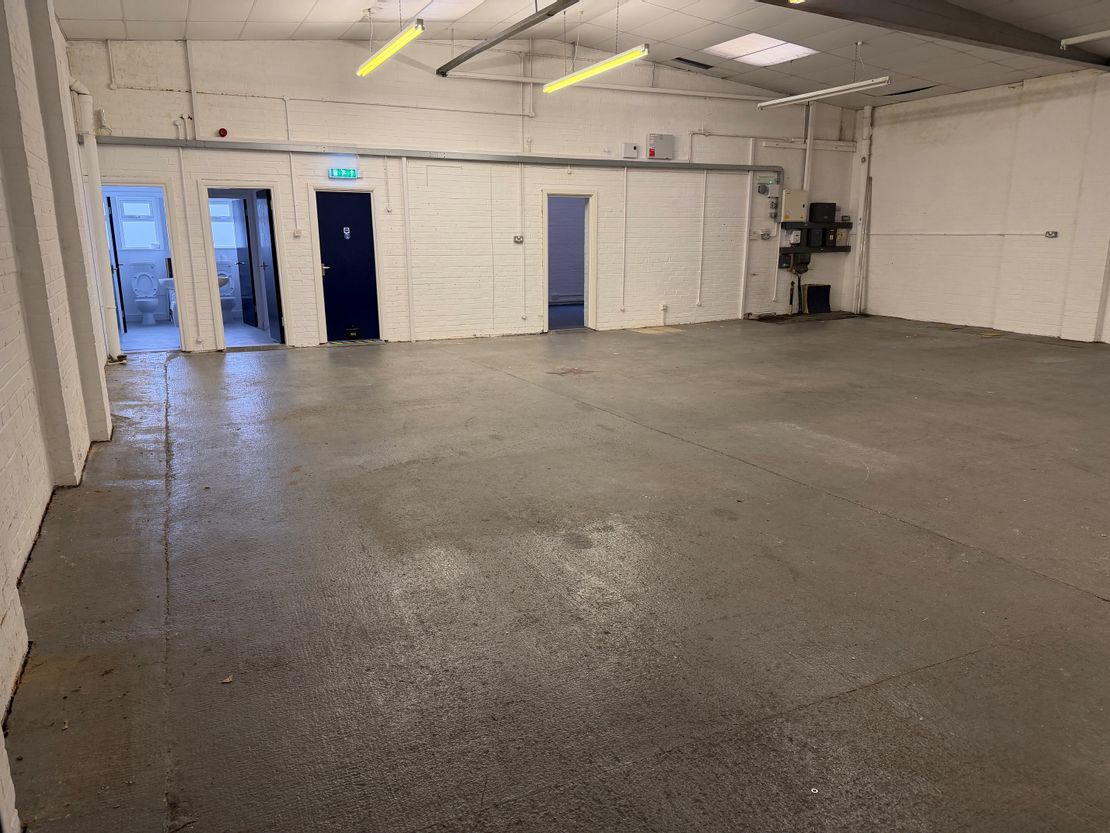 Unit 3 Bone Ln, Newbury