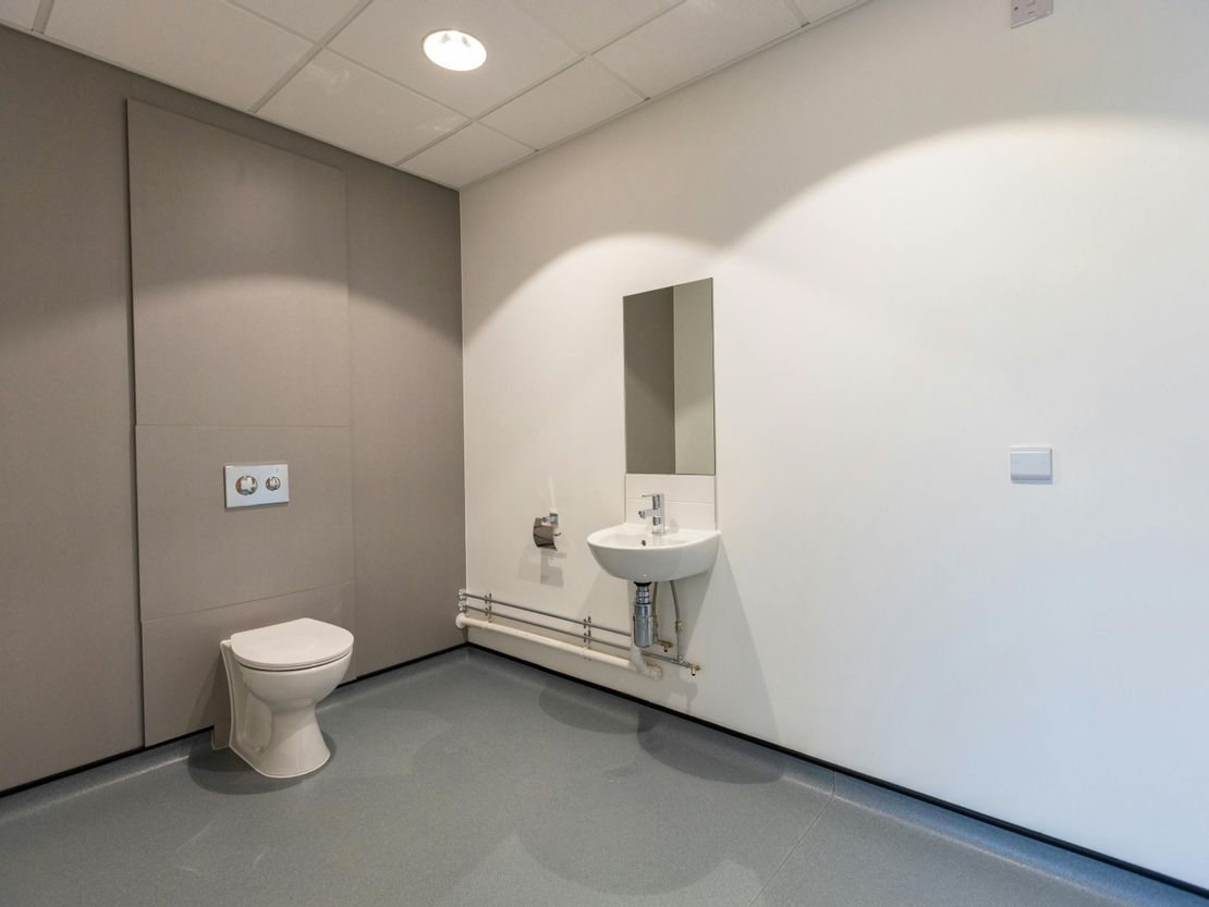 Unit 23 T45, Aire Valley Road, Leeds, LS9 0AA