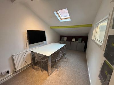 Property Image for 3 Oxford Road, Kidlington, OX5 2BP