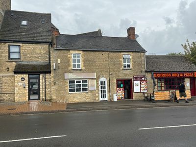 Property Image for 3 Oxford Road, Kidlington, OX5 2BP