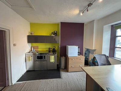Property Image for 3 Oxford Road, Kidlington, OX5 2BP