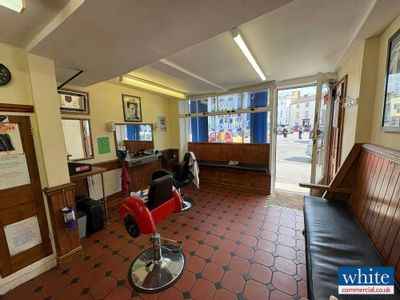 Property Image for 18 Market Square, Bicester, OX26 6AD