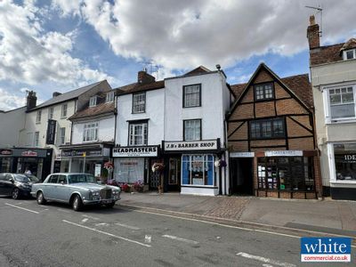 Property Image for 18 Market Square, Bicester, OX26 6AD
