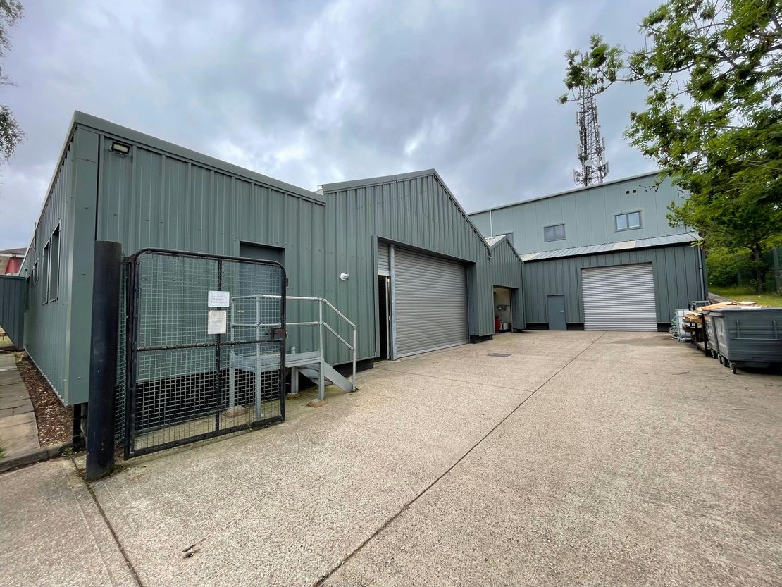 7, Porters Wood, St. Albans, AL3 6HU