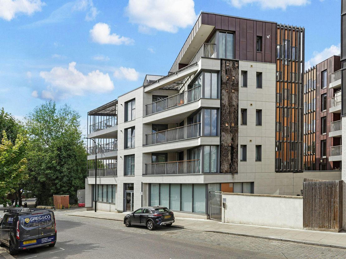 159 Iverson Road, West Hampstead, NW6 2RB