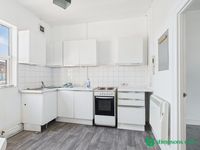 Property Image for 14 Simpson Road, Bletchley, Milton Keynes, Buckinghamshire, MK2 2DD