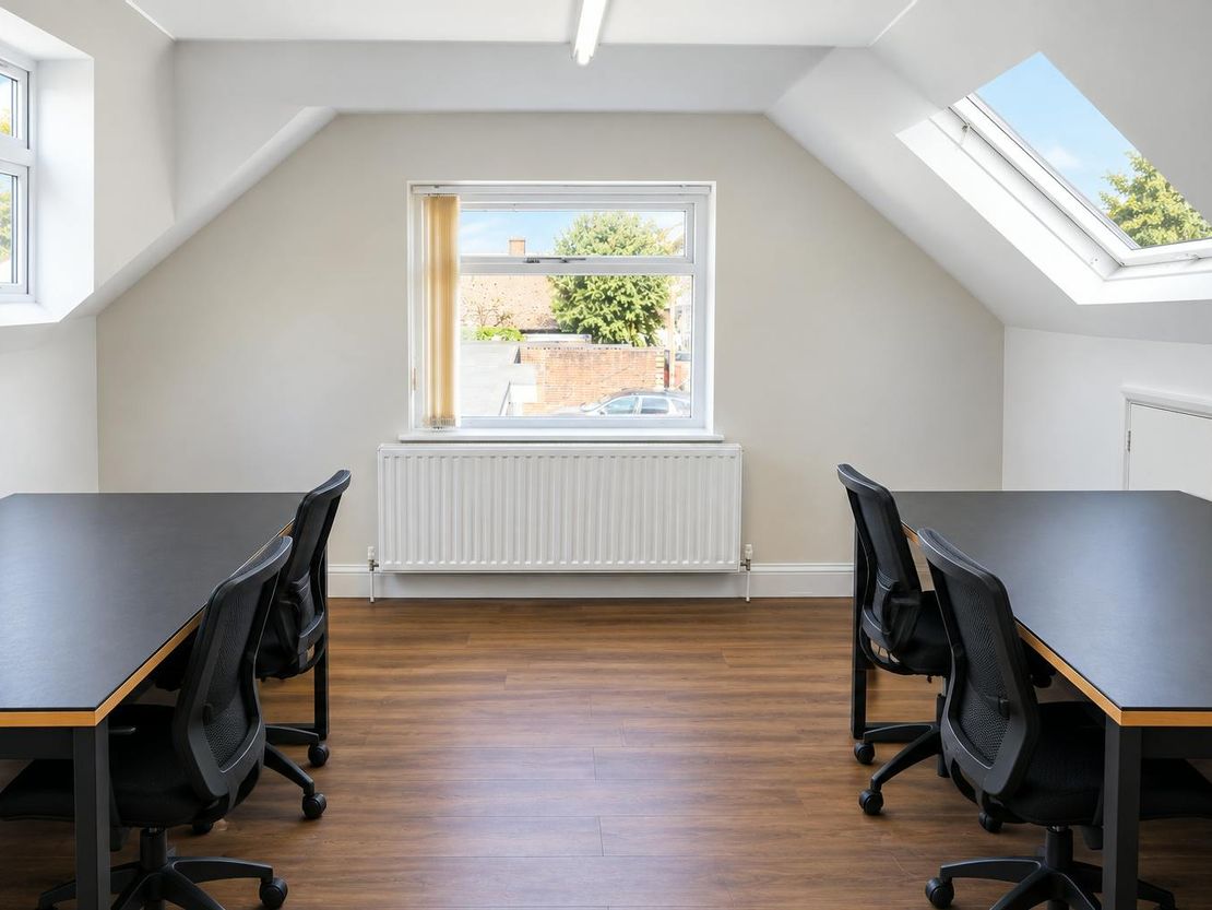 Hastingwood Business Centre, Harlow, CM17 9JH