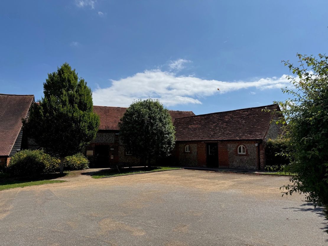 Unit 2, Abbey Barn Business Centre, Abbey Barn Lane, High Wycombe, Buckinghamshire, HP10 9QQ