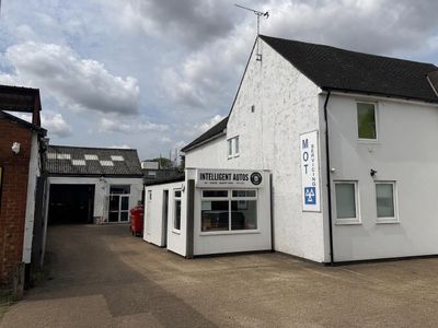 Property Image for 279 High Street, London Colney, Hertfordshire, AL2 1EU