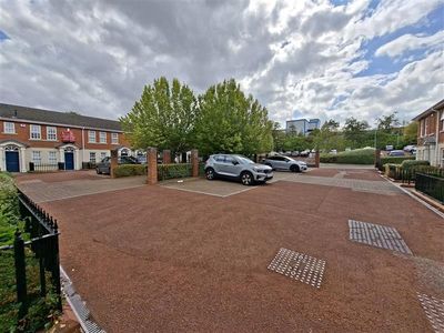 Property Image for 13 Hornbeam Square South, Harrogate, North Yorkshire, HG2 8NB
