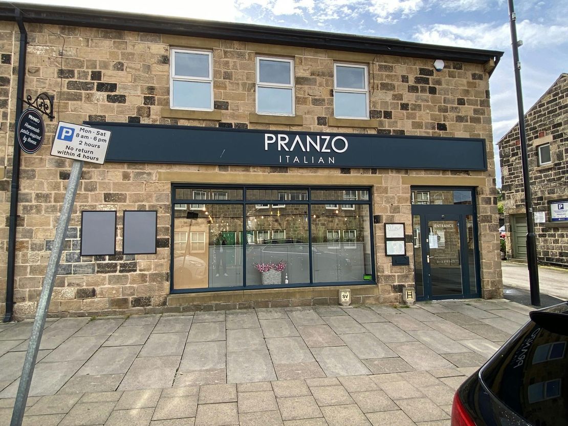 68 Town Street, Horforth, Leeds, LS18 4AP