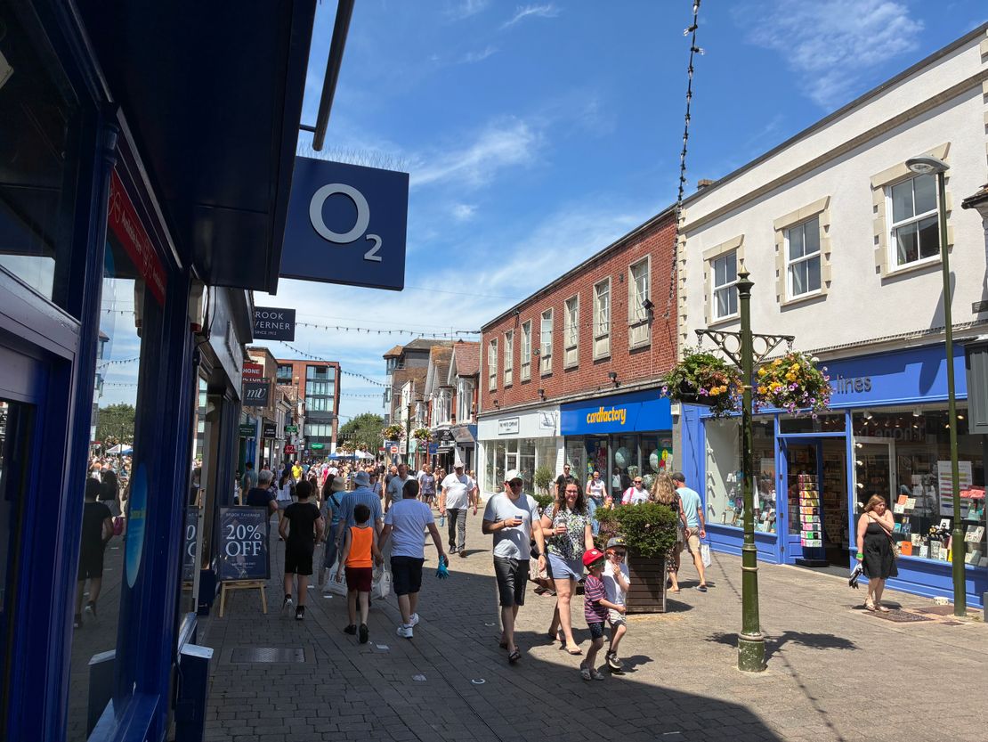 45/45A & 47 West Street, Horsham, West Sussex, RH12 1PP