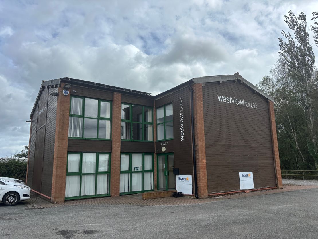 West View House, Whitchurch Road, Hatton Heath, Chester, CH3 9AU