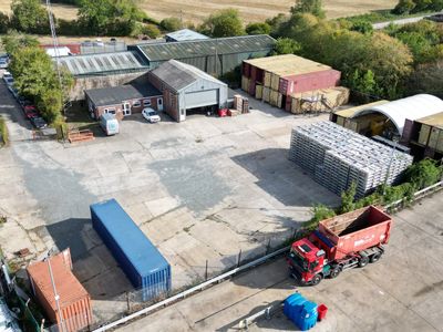 Property Image for Drakes Lane, Boreham, Chelmsford, Essex, CM3 3BE
