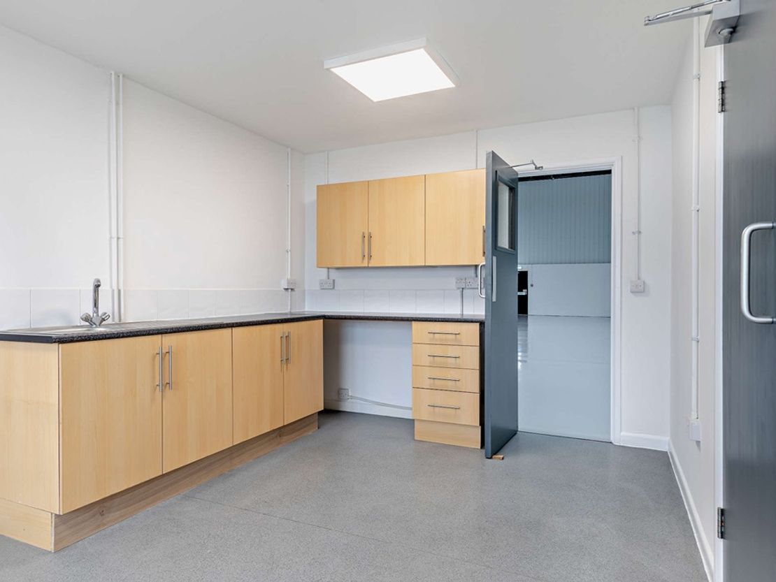 Unit 1 Clarke Industrial Estate, Wetmore Road, Burton On Trent, Staffordshire, DE14 1QT