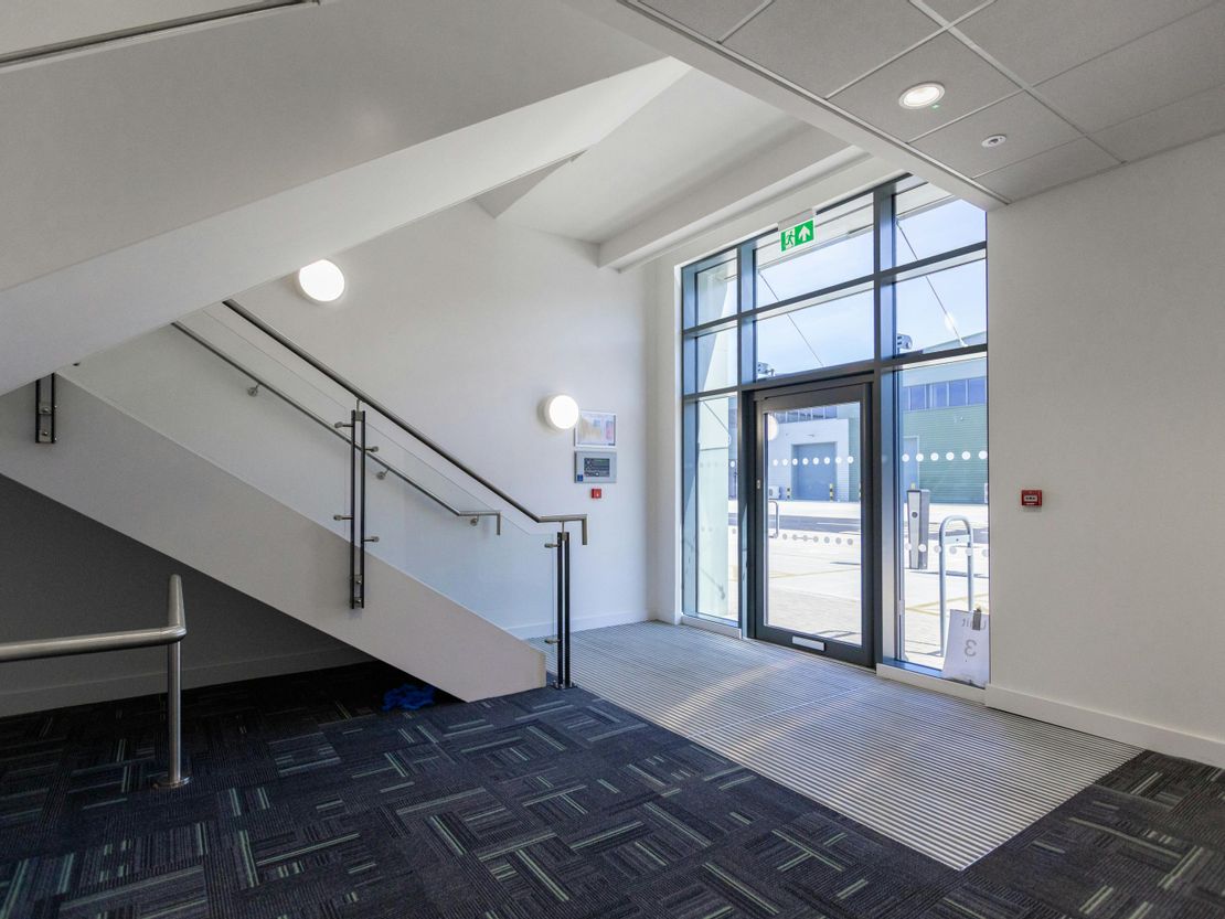 Unit 3 T45, Aire Valley Road, Leeds, LS9 0AA