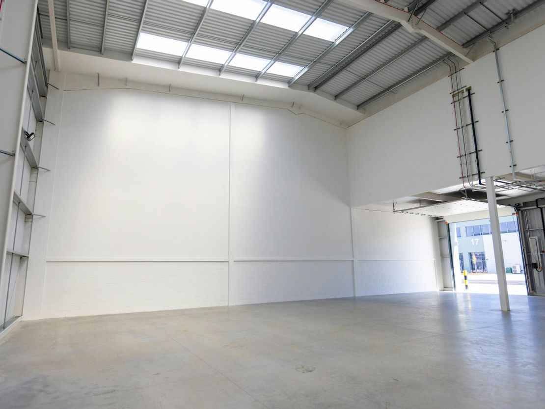 Unit 4 T45, Aire Valley Road, Leeds, LS9 0AA
