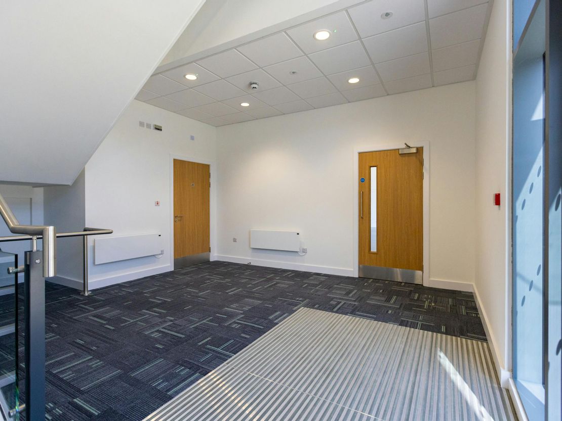 Unit 2 T45, Aire Valley Road, Leeds, LS9 0AA