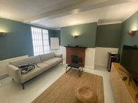 Property Image for Howarth Lodge, 7 Reading Road, Pangbourne, Berkshire, RG8 7LR