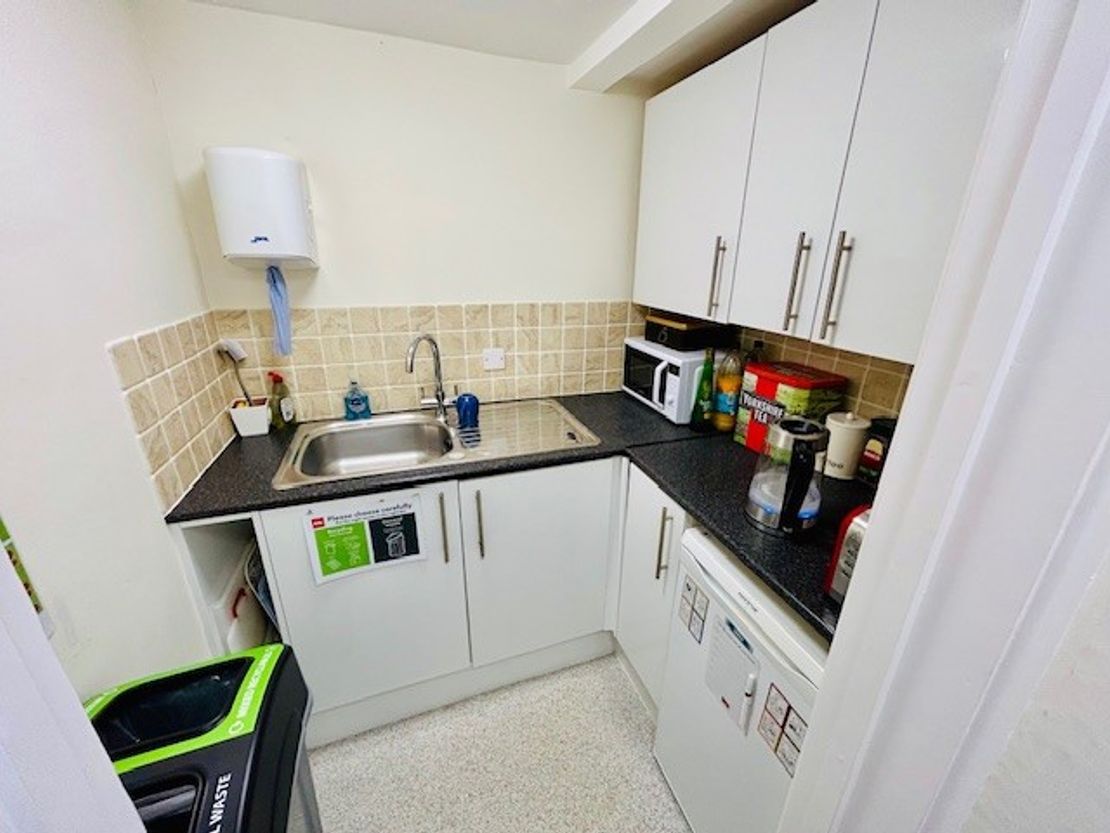 First & Second Floors, 55 Northbrook Street, Newbury, Berkshire, RG14 1AN