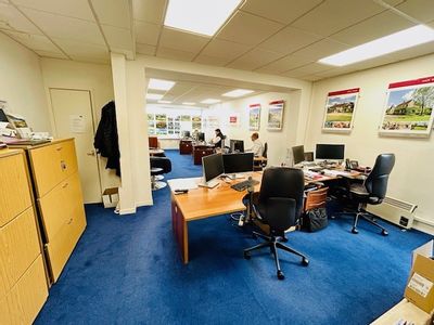 Property Image for 55 Northbrook Street, Newbury, Berkshire, RG14 1AN