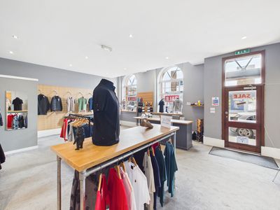 Property Image for 12 Church Street, Troon, Ayrshire, KA10 6AU