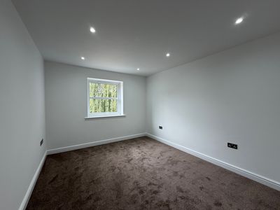 Property Image for 9 The Ings, Clayton West, HD8 9NJ