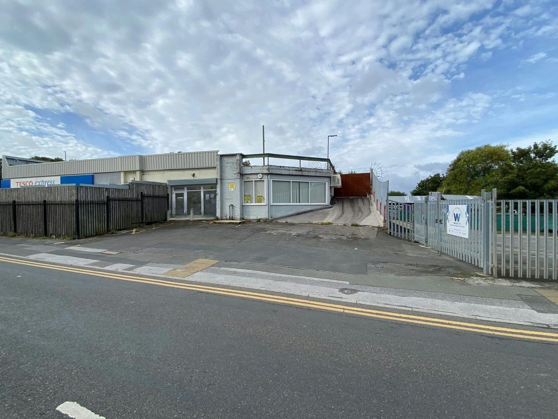 Unit 2, Town Street, Stanningley, Pudsey, LS28 6HL