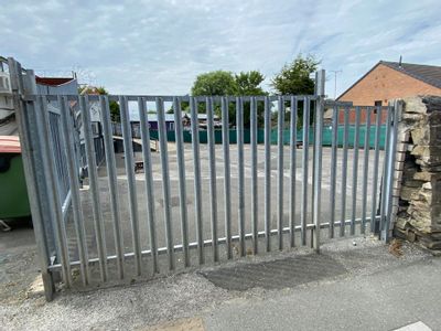 Property Image for Unit 2, Town Street, Stanningley, Pudsey, LS28 6HL