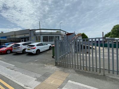 Property Image for Unit 2, Town Street, Stanningley, Pudsey, LS28 6HL
