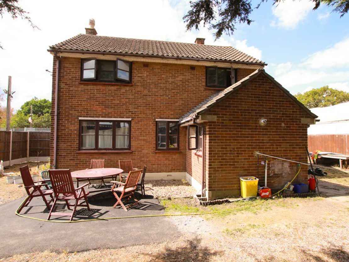 Hunts Hill Farm, Aveley Road, Upminster, Greater London, RM14 2TG