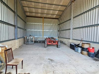 Property Image for Yard at Lower Ashwood Farm, Crowborough, TN6 2DZ