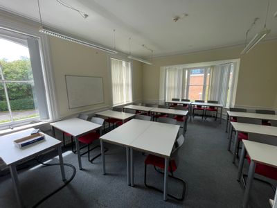 Property Image for Shinfield Rd, Reading RG6 6DP
