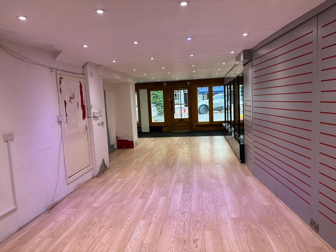 50 High Street, Witney, OX28 6HQ