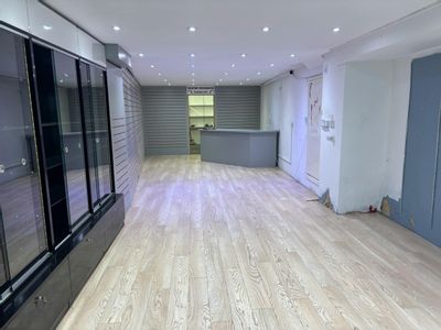 Property Image for 50 High Street, Witney, OX28 6HQ