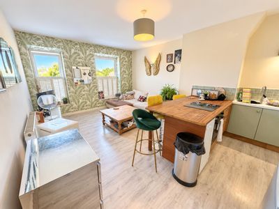 Property Image for 742 Oldham Road, Failsworth, Manchester