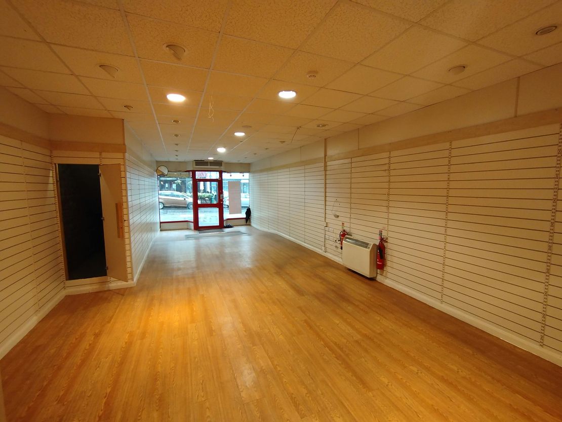 137 High Street, Rayleigh, Essex, SS6 7QA