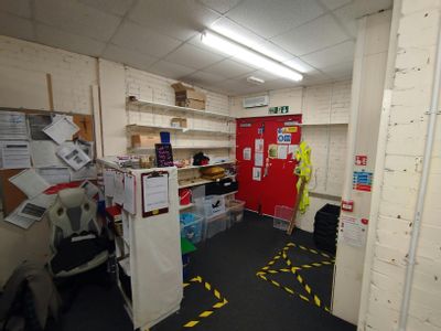 Property Image for 137 High Street, Rayleigh, Essex, SS6 7QA