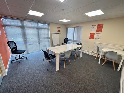 Property Image for Ground Floor Abacus House, Horseshoe Road, Pangbourne, Reading, Berkshire, RG8 7JQ